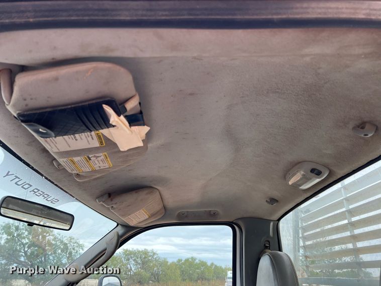 image for item DQ2304 2006 Ford F550 Super Duty XL  utility / service truck