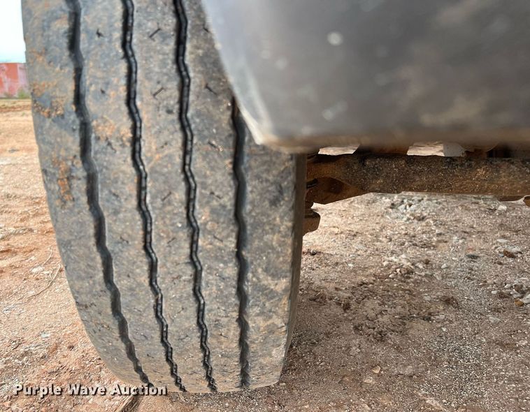 image for item DQ2304 2006 Ford F550 Super Duty XL  utility / service truck