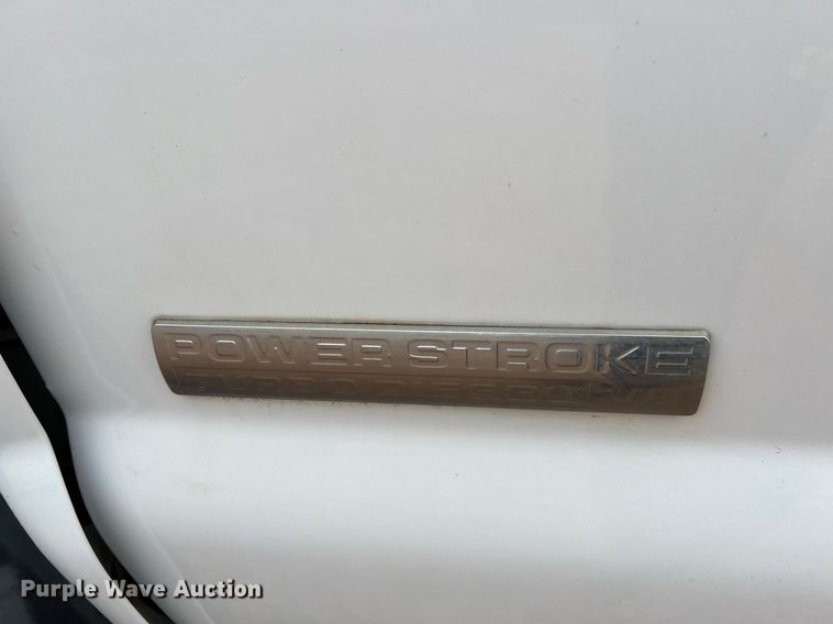 image for item DQ2304 2006 Ford F550 Super Duty XL  utility / service truck
