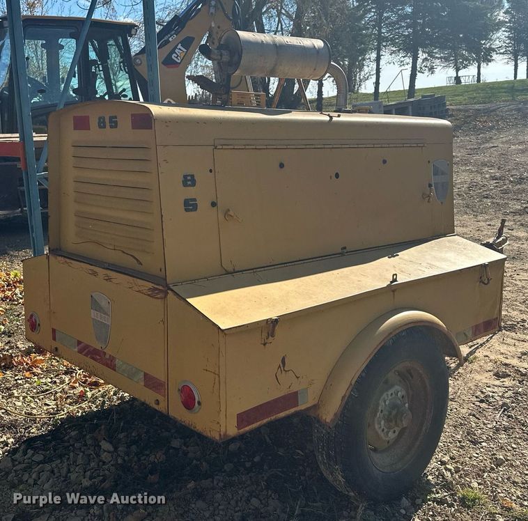 image for item DQ7394 Leroi 85  air compressor