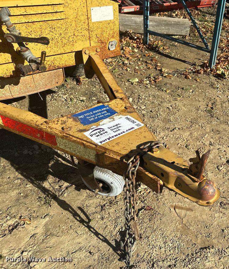 image for item DQ7394 Leroi 85  air compressor