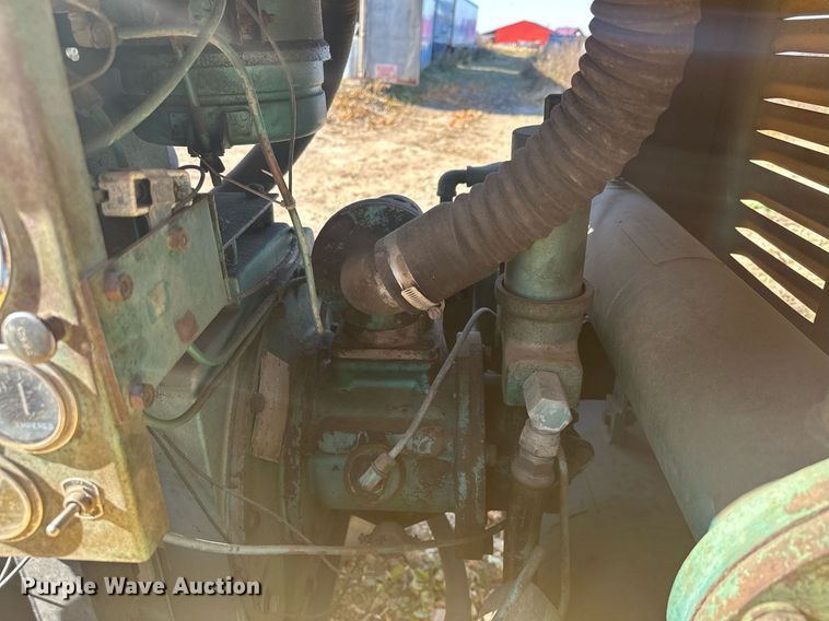 image for item DQ7394 Leroi 85  air compressor