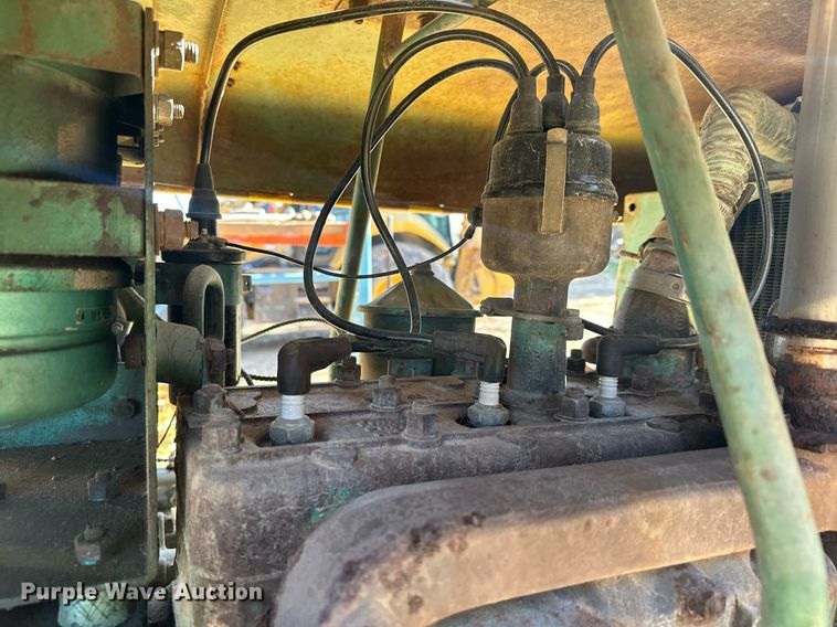 image for item DQ7394 Leroi 85  air compressor