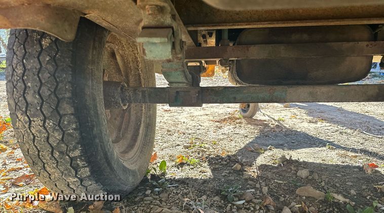 image for item DQ7394 Leroi 85  air compressor