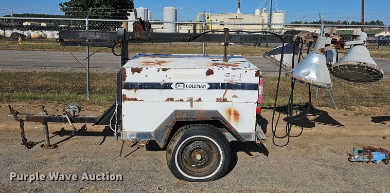 image for item DR3440 Coleman MH4000RKH  light plant