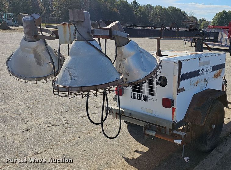 image for item DR3440 Coleman MH4000RKH  light plant