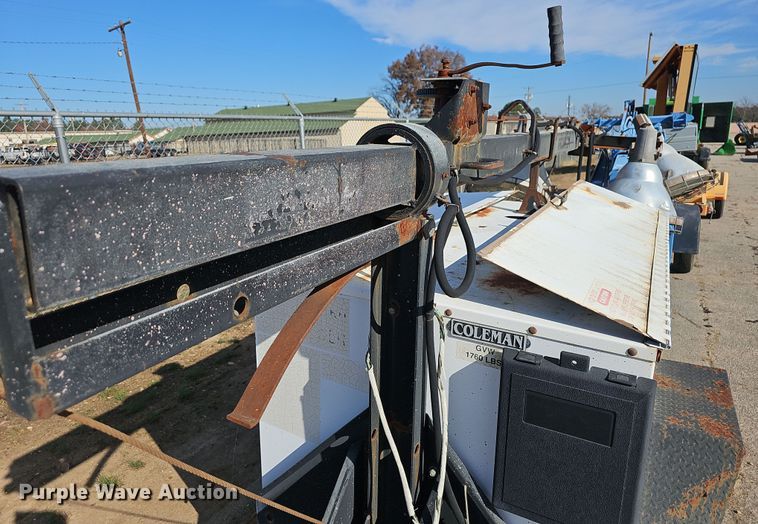 image for item DR3440 Coleman MH4000RKH  light plant