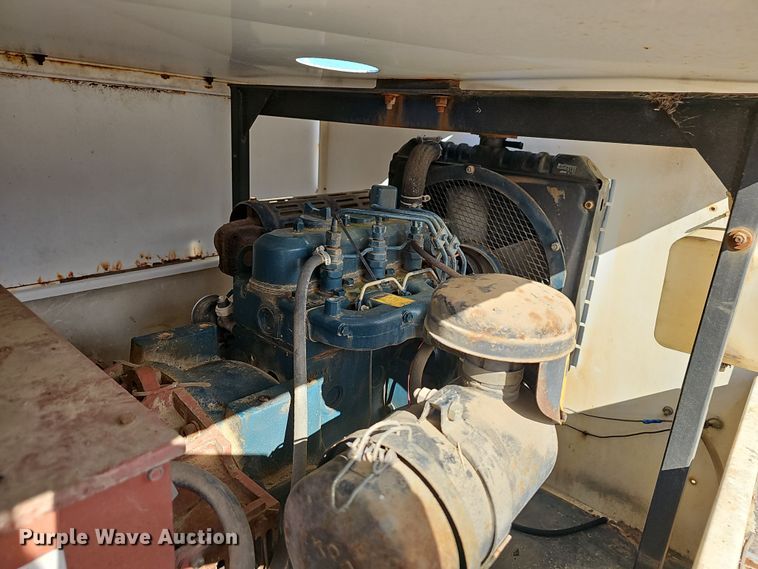 image for item DR3440 Coleman MH4000RKH  light plant