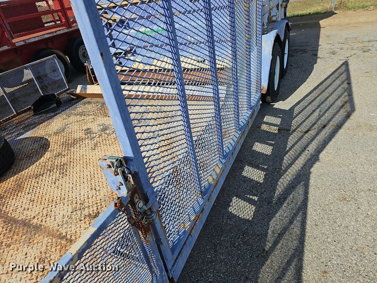 image for item DR3442 2003 Strobel  equipment trailer
