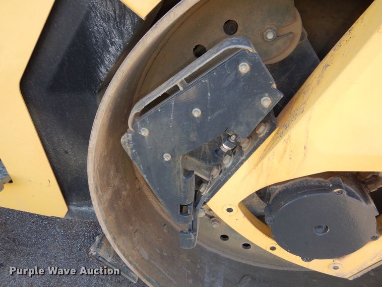 image for item DR5812 2014 Bomag BW190 ADO  double drum vibratory roller