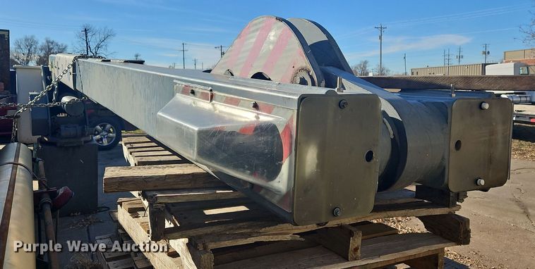 image for item DS5619 Terex Hi Ranger SC-45  bucket lift