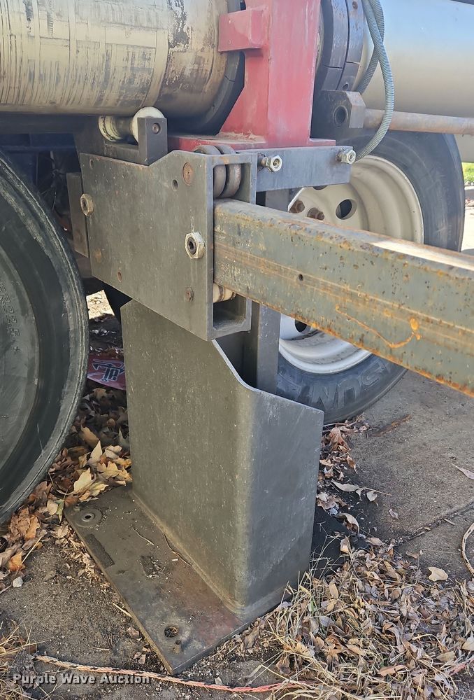 image for item DS5619 Terex Hi Ranger SC-45  bucket lift