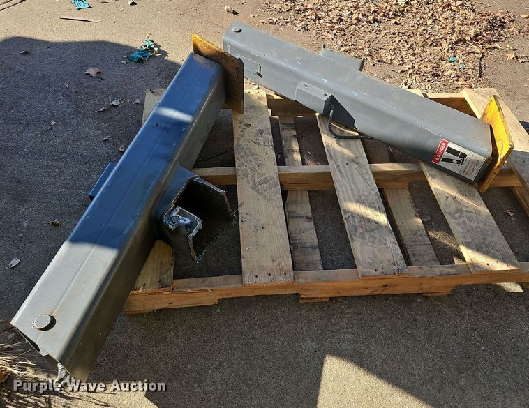 image for item DS5619 Terex Hi Ranger SC-45  bucket lift