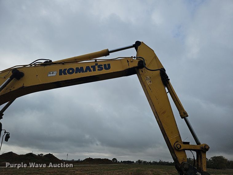 image for item DS5662 2012 Komatsu PC490LC-10  excavator