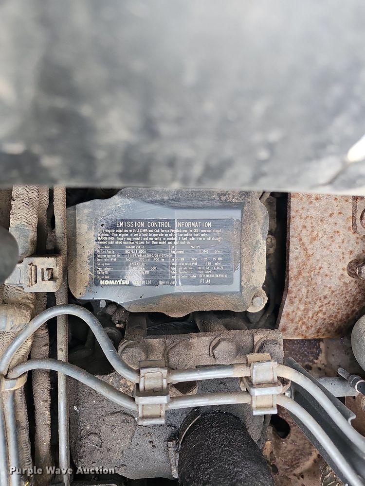 image for item DS5662 2012 Komatsu PC490LC-10  excavator