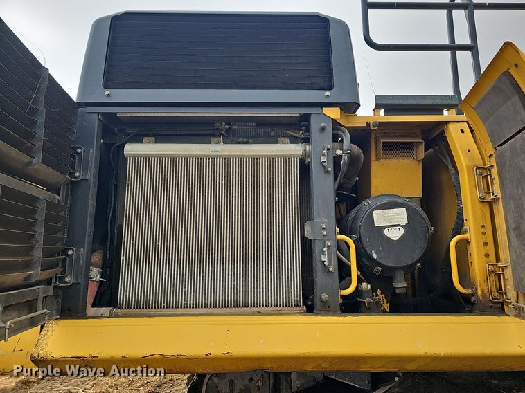 image for item DS5662 2012 Komatsu PC490LC-10  excavator