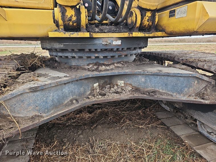 image for item DS5662 2012 Komatsu PC490LC-10  excavator