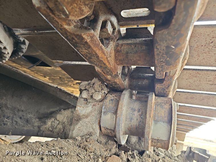 image for item DS5662 2012 Komatsu PC490LC-10  excavator