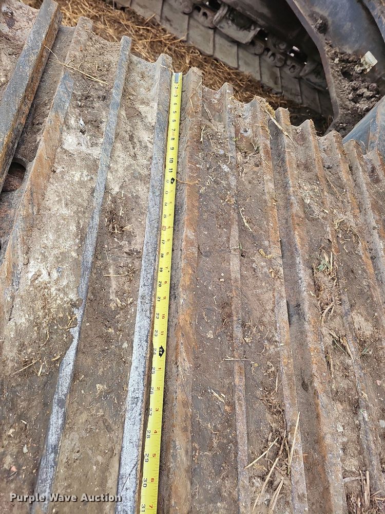 image for item DS5662 2012 Komatsu PC490LC-10  excavator