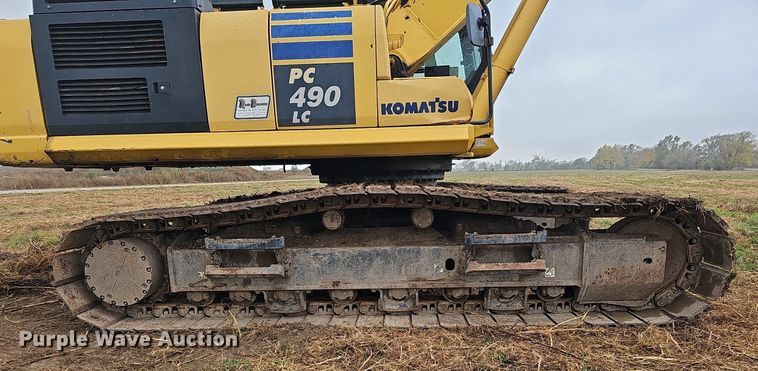 image for item DS5662 2012 Komatsu PC490LC-10  excavator