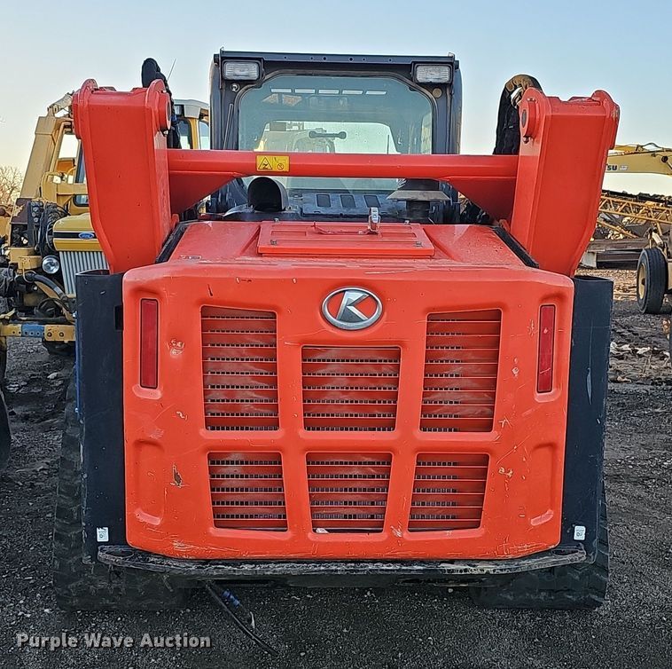 image for item DS5731 2019 Kubota SVL 95-2S  skid steer loader