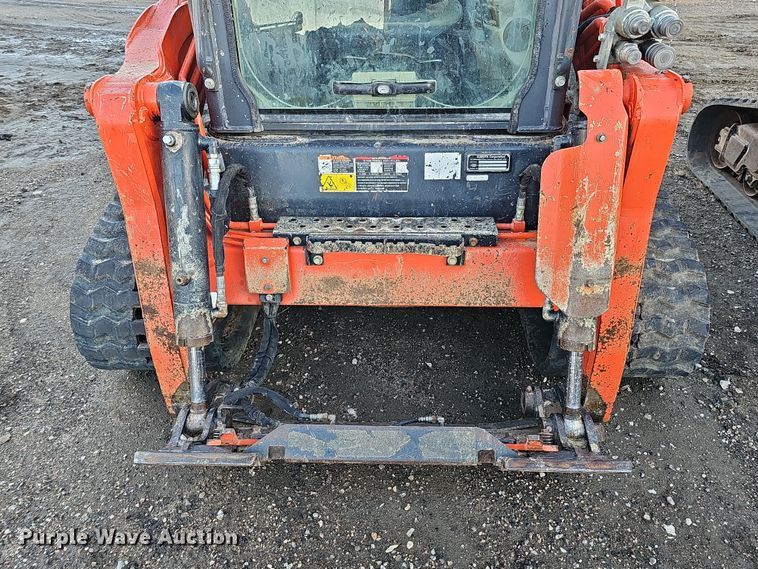 image for item DS5731 2019 Kubota SVL 95-2S  skid steer loader
