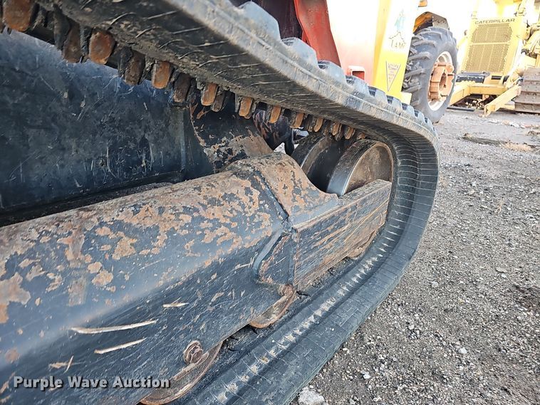 image for item DS5731 2019 Kubota SVL 95-2S  skid steer loader