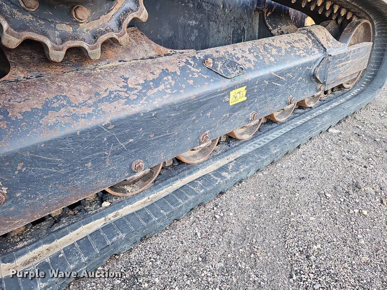 image for item DS5731 2019 Kubota SVL 95-2S  skid steer loader