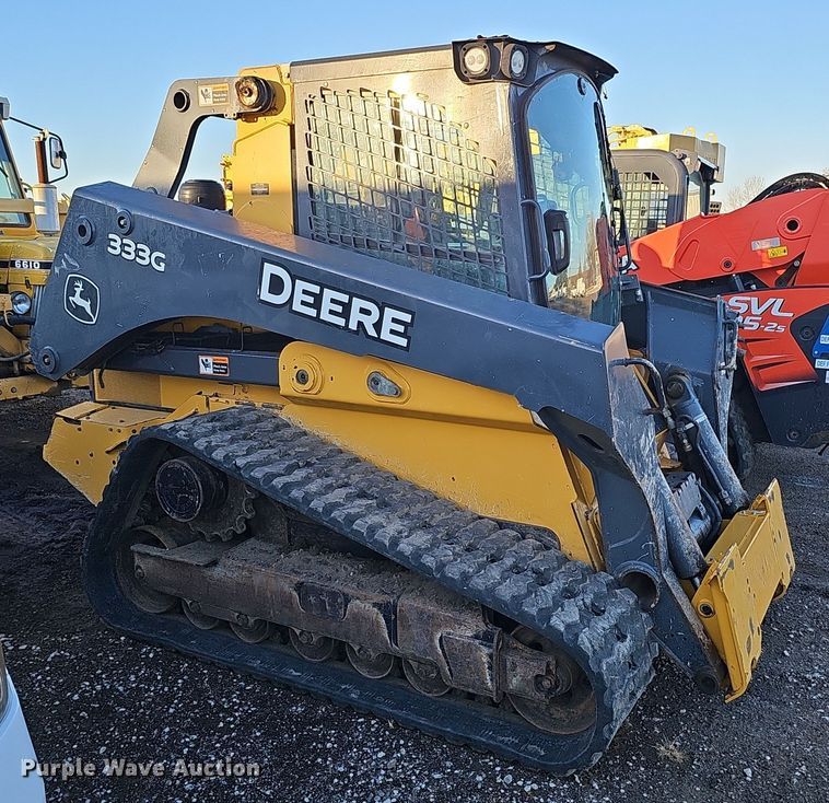 image for item DS5732 2017 John Deere 333G  tracked skid steer loader