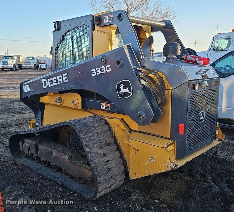 image for item DS5732 2017 John Deere 333G  tracked skid steer loader