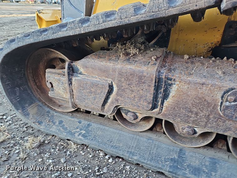 image for item DS5732 2017 John Deere 333G  tracked skid steer loader