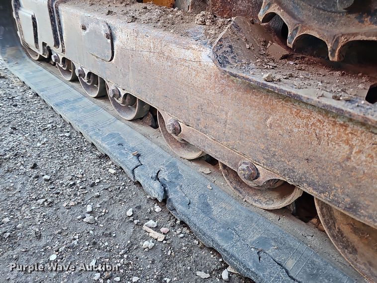 image for item DS5732 2017 John Deere 333G  tracked skid steer loader