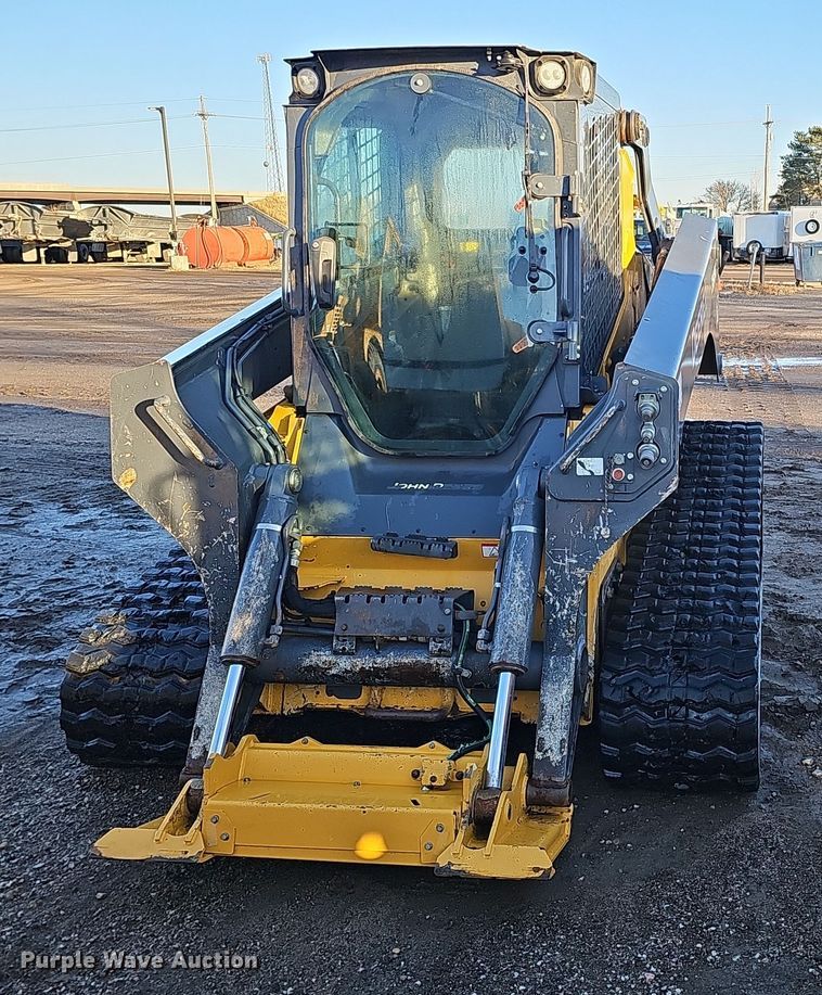 image for item DS5738 2019 John Deere 333G  tracked skid steer loader