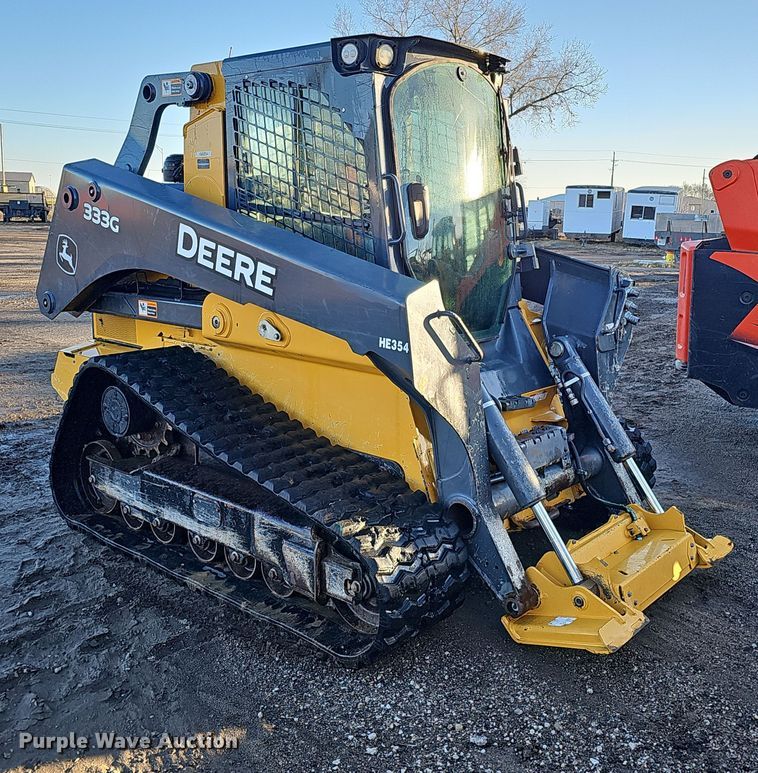 image for item DS5738 2019 John Deere 333G  tracked skid steer loader