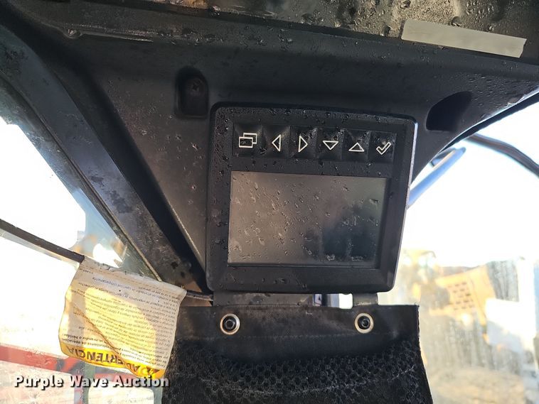 image for item DS5738 2019 John Deere 333G  tracked skid steer loader