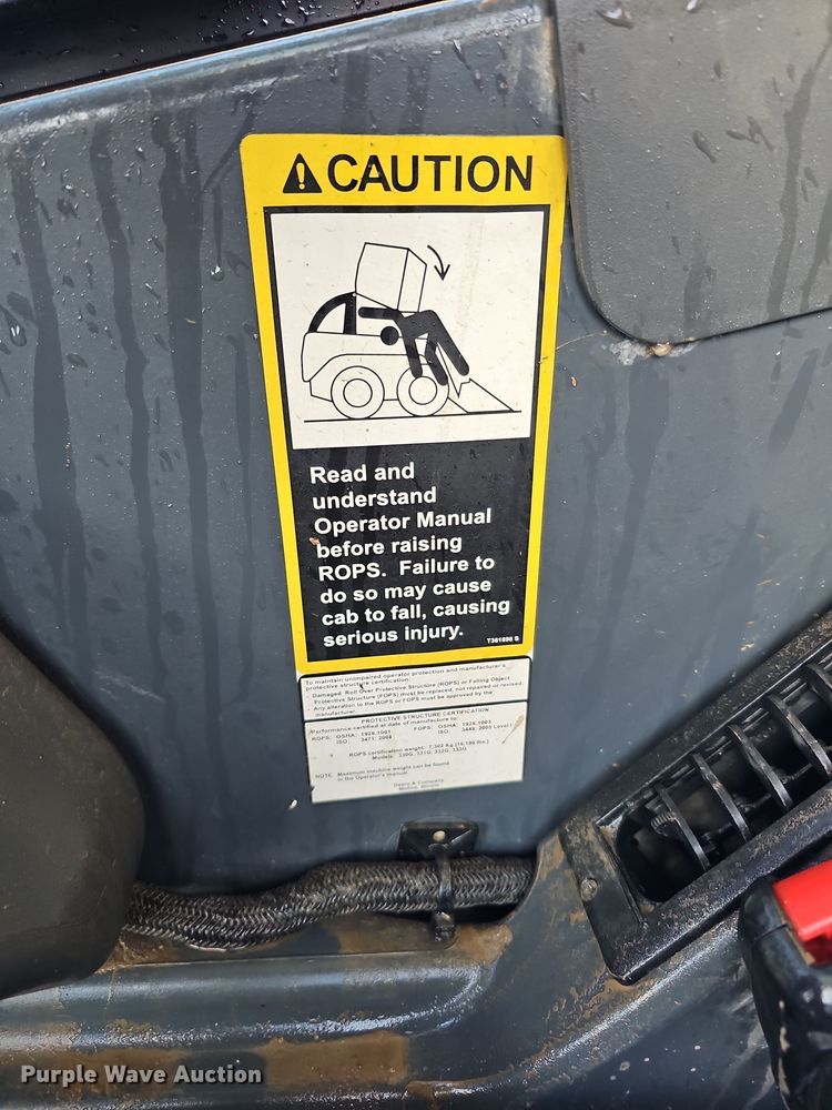 image for item DS5738 2019 John Deere 333G  tracked skid steer loader