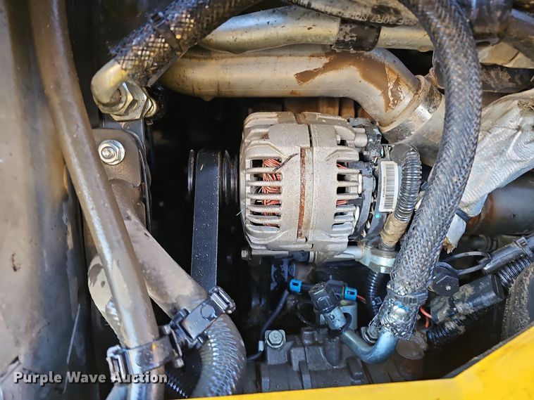 image for item DS5738 2019 John Deere 333G  tracked skid steer loader