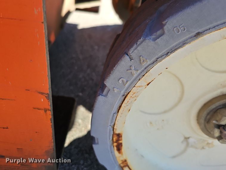 image for item DS5739 2016 Snorkel S3219E  scissor lift