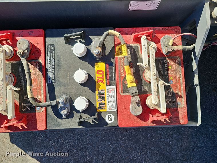 image for item DS5740 2016 Skyjack SJIII 3219  scissor lift