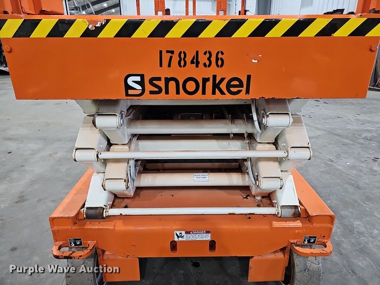 image for item DS5744 Snorkel S4726E  scissor lift