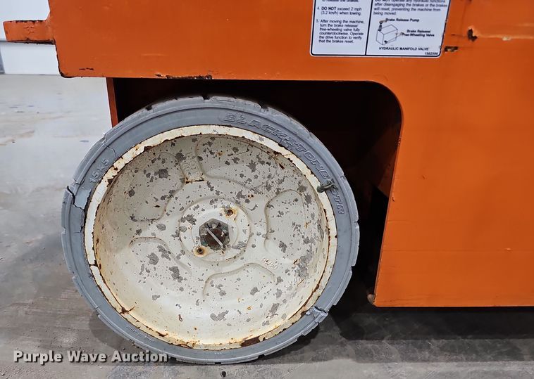 image for item DS5744 Snorkel S4726E  scissor lift