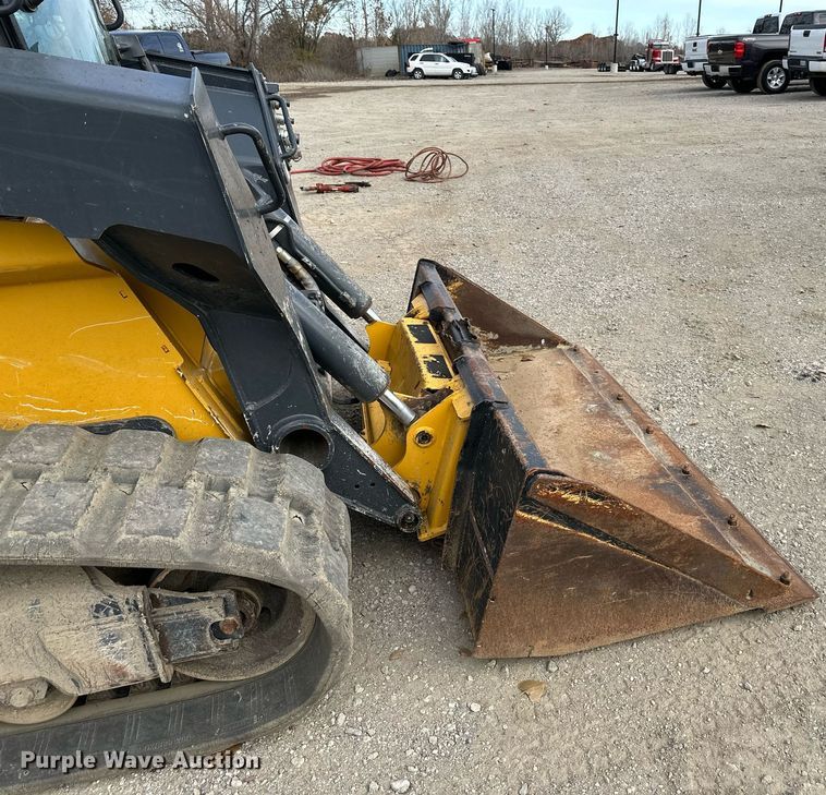 image for item DW2920 2020 John Deere 333G  tracked skid steer loader