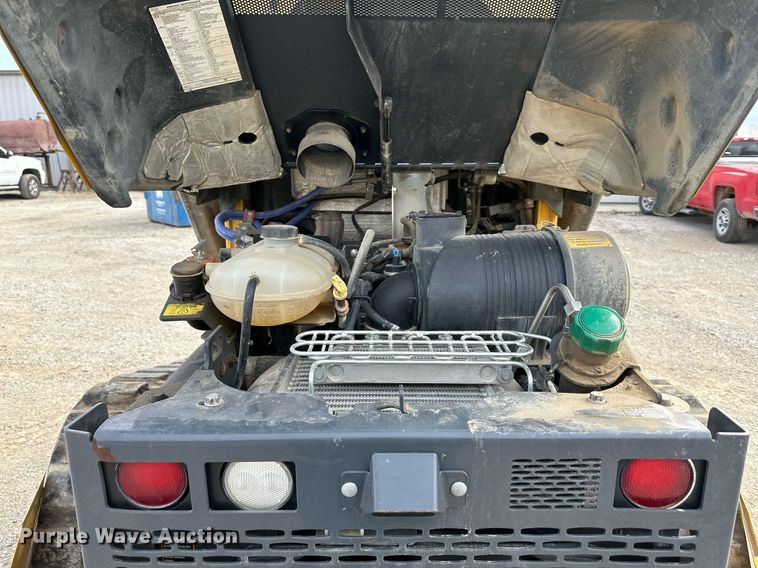 image for item DW2920 2020 John Deere 333G  tracked skid steer loader