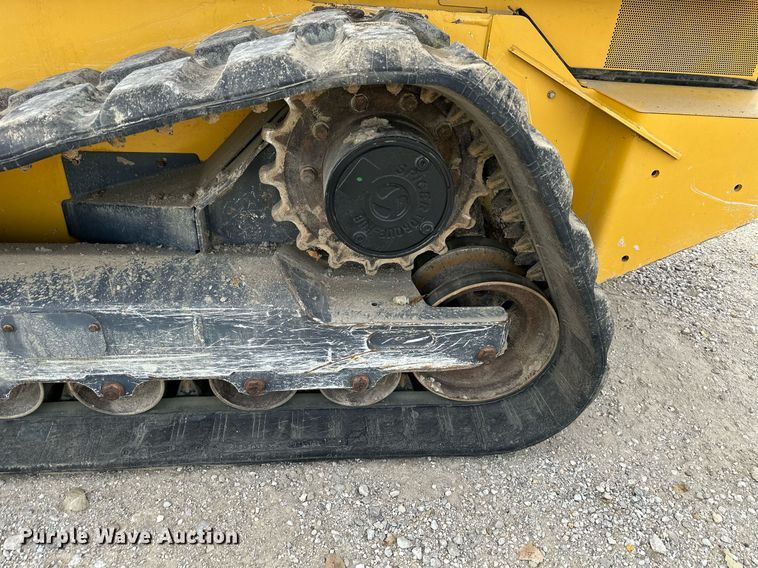 image for item DW2920 2020 John Deere 333G  tracked skid steer loader