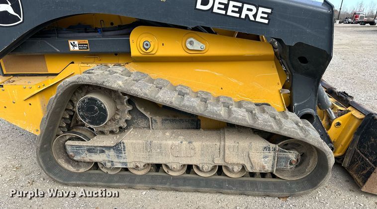 image for item DW2920 2020 John Deere 333G  tracked skid steer loader