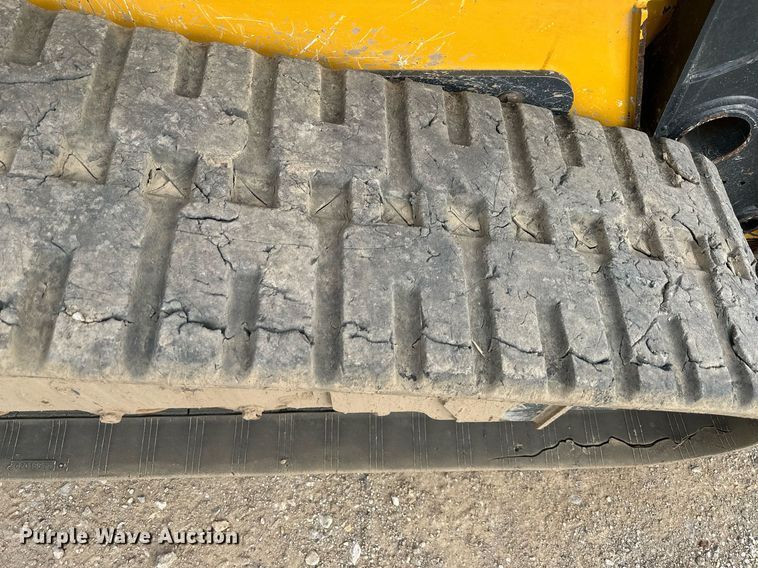 image for item DW2921 2019 John Deere 333G  tracked skid steer loader