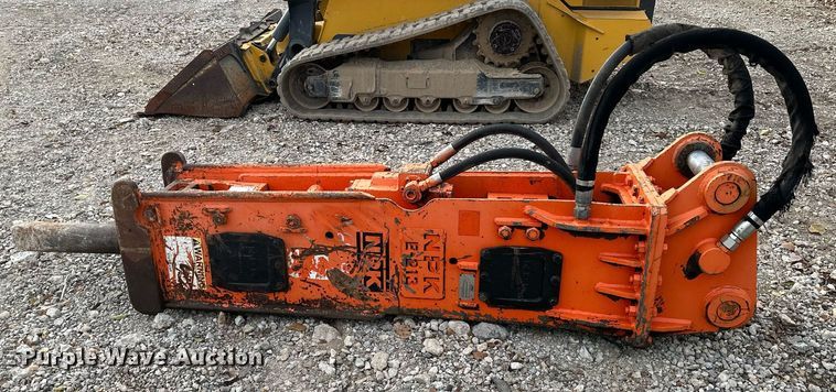 image for item DW2922 NPK E213  breaker