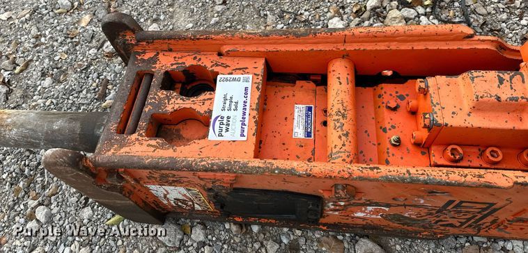 image for item DW2922 NPK E213  breaker