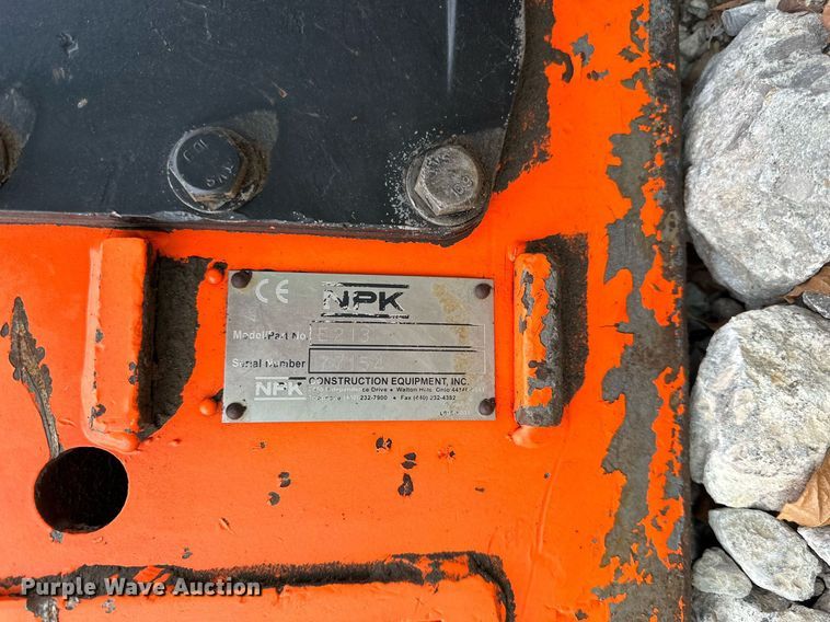 image for item DW2922 NPK E213  breaker