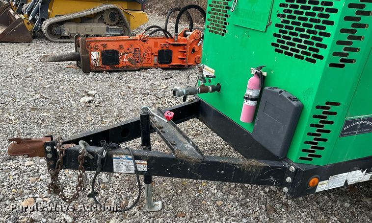 image for item DW2923 2013 Doosan P425/HP375  air compressor